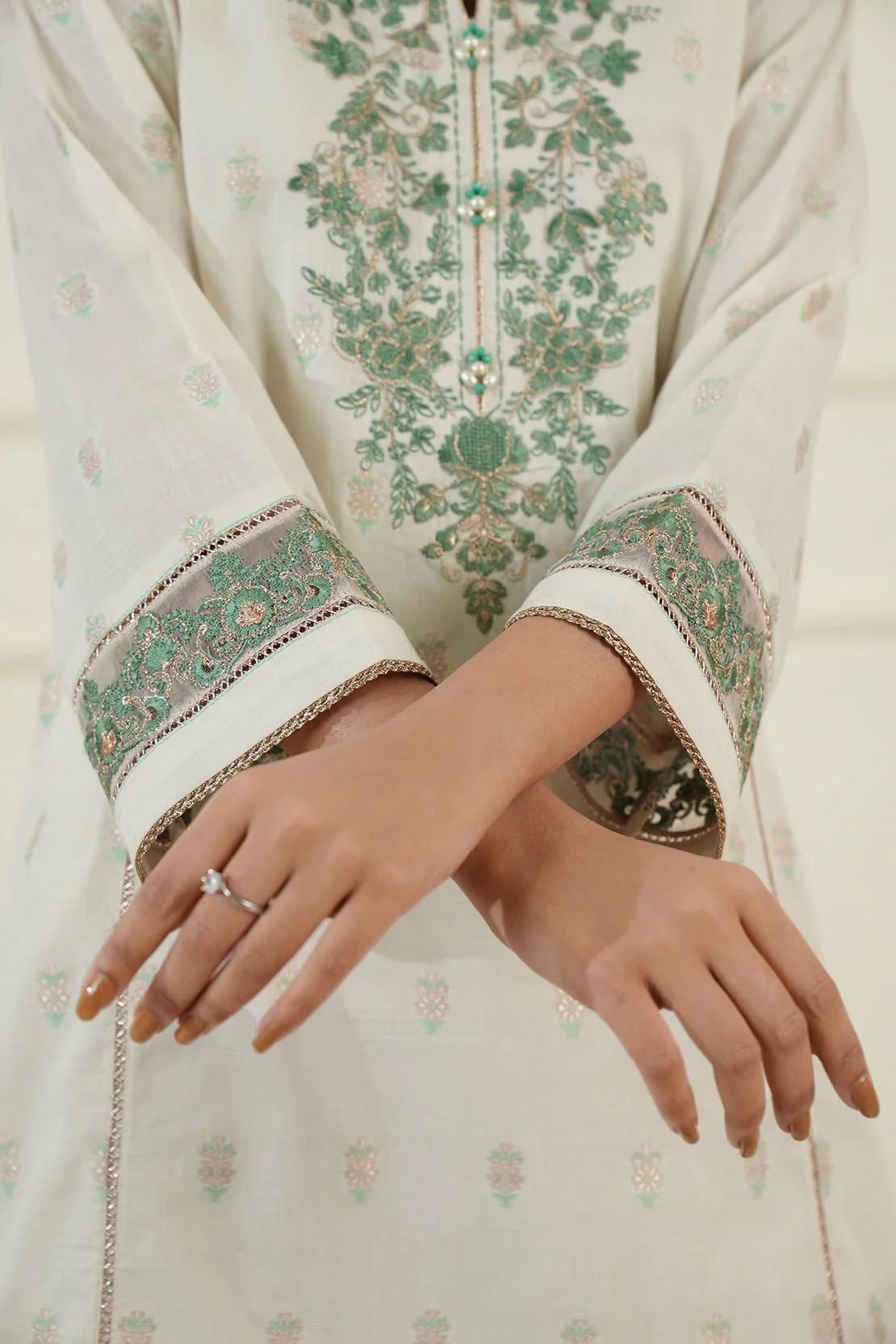 Unstitched Embroidered Cotton Jacquard  3 Piece - Image 7