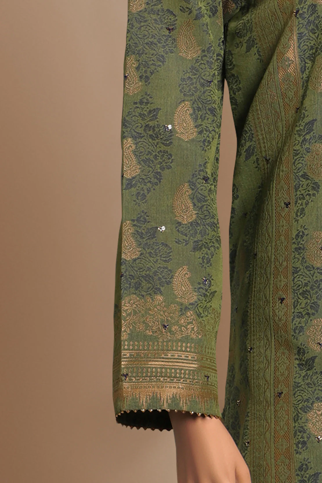 Unstitched Embroidered Cotton Jacquard  3 Piece - Image 4