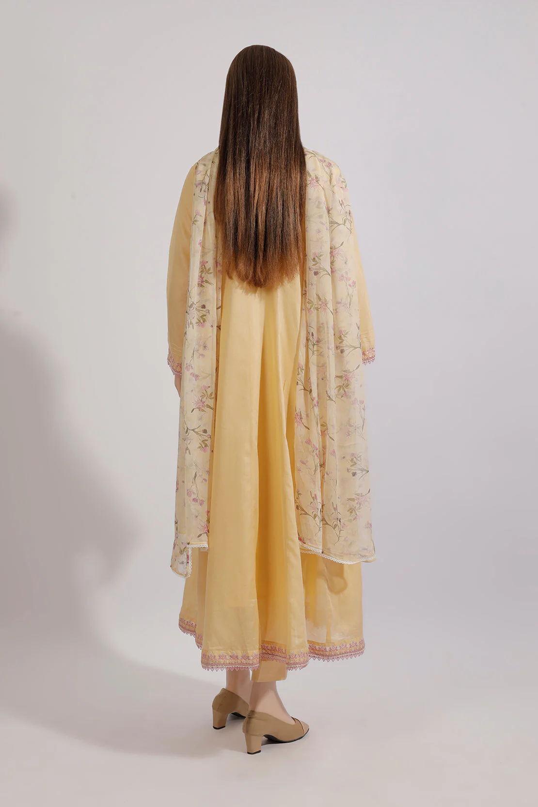 Unstitched Embroidered Cotton Net 3 Piece With Chiffon Dupatta - Image 3