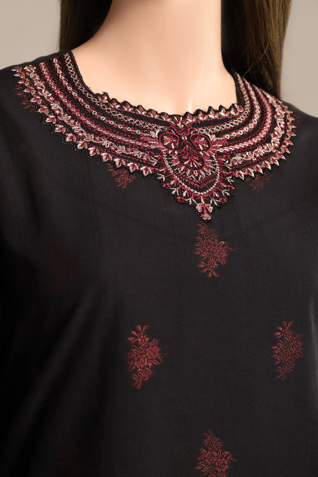 Unstitched Embroidered Jacquard Cotton 3 Piece - Image 3