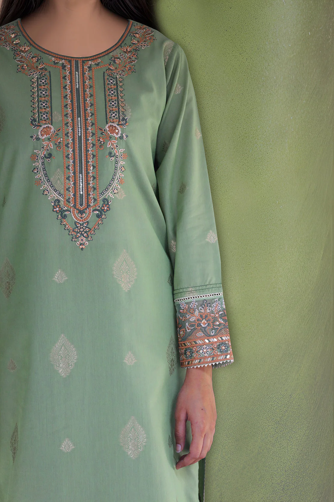 Unstitched Embroidered Jacquard Cotton 3 Piece - Image 4