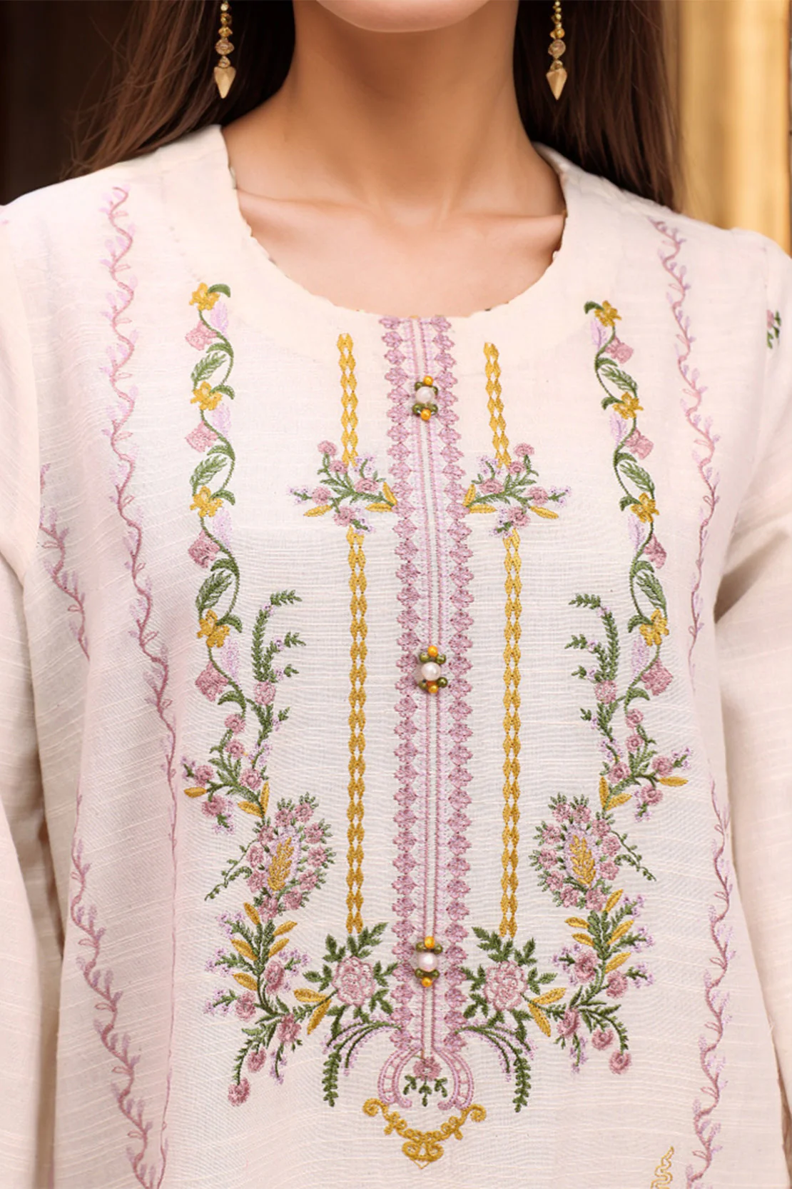Unstitched Embroidered Khaddar 2 Piece (Shirt/Dupatta) - Image 2