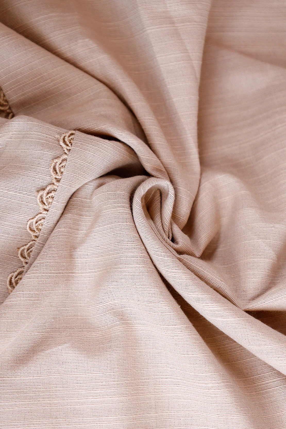 Unstitched Embroidered khaddar 2 piece Shirt Trouser - Image 8