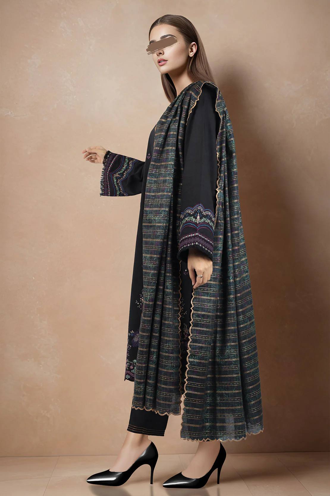 Unstitched Embroidered Lawn 3 Piece - Image 3
