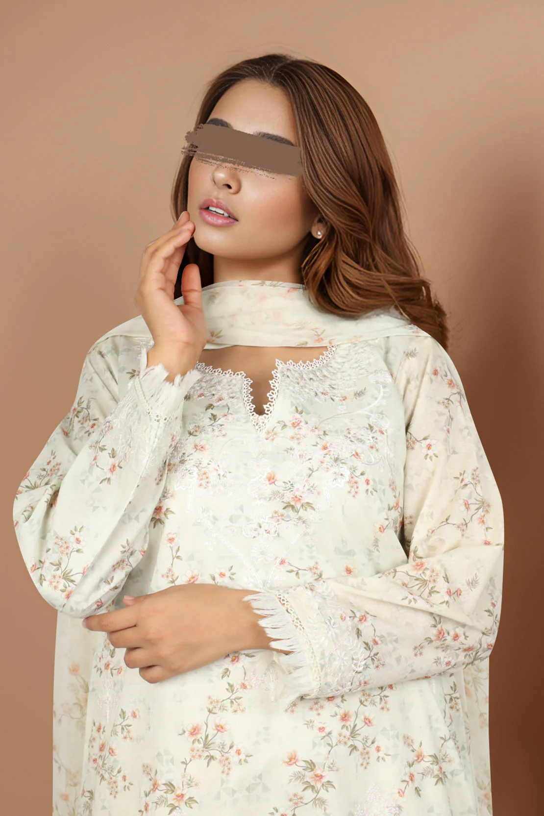 Unstitched Embroidered Lawn 3 Piece - Image 4