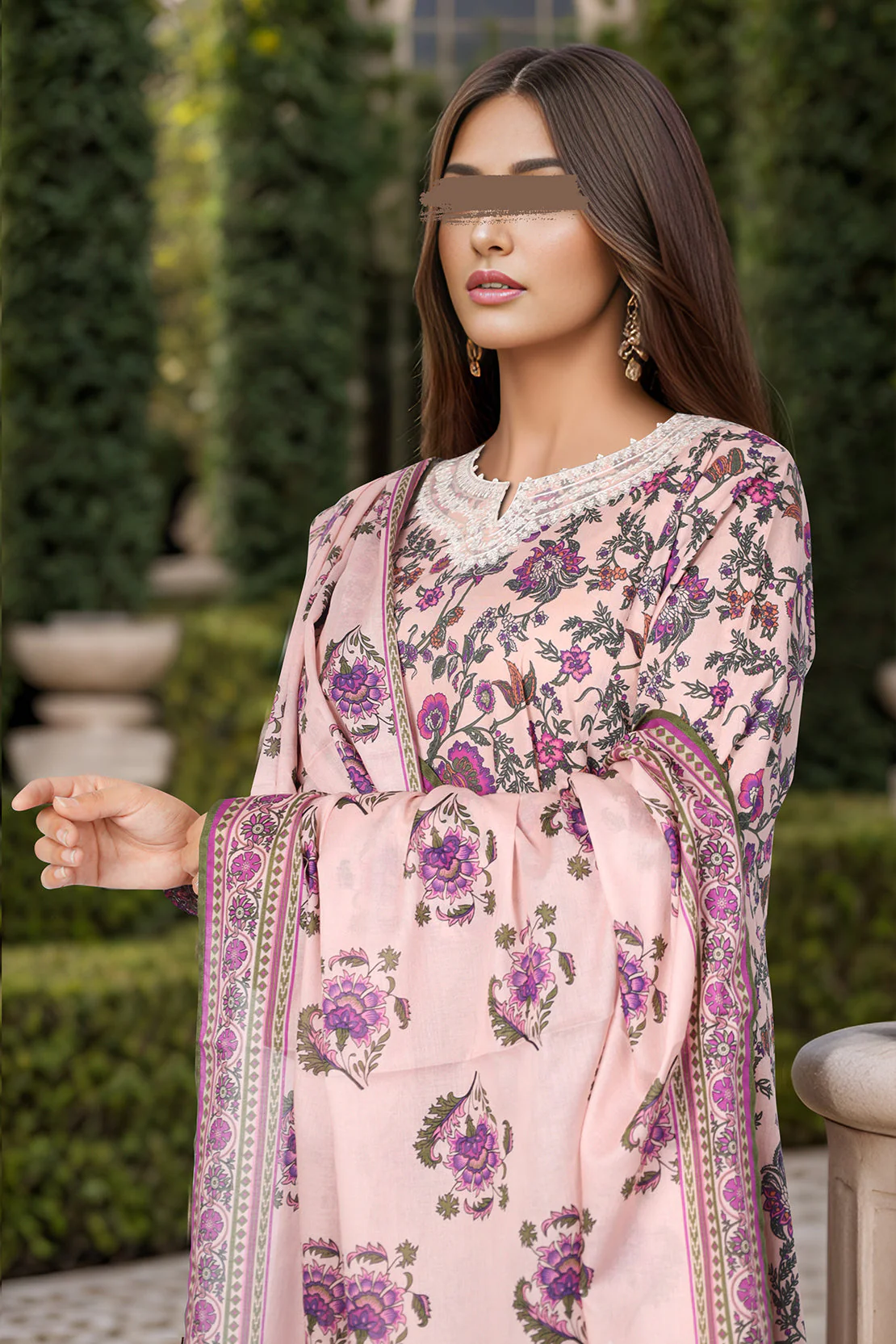 Unstitched Embroidered Lawn Shirt - Image 3