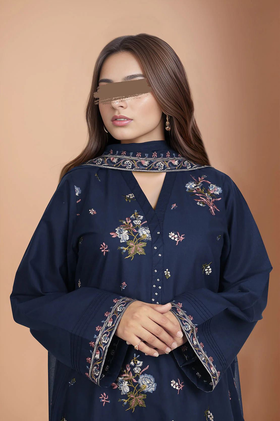 Unstitched Embroidered Lawn Shirt - Image 4