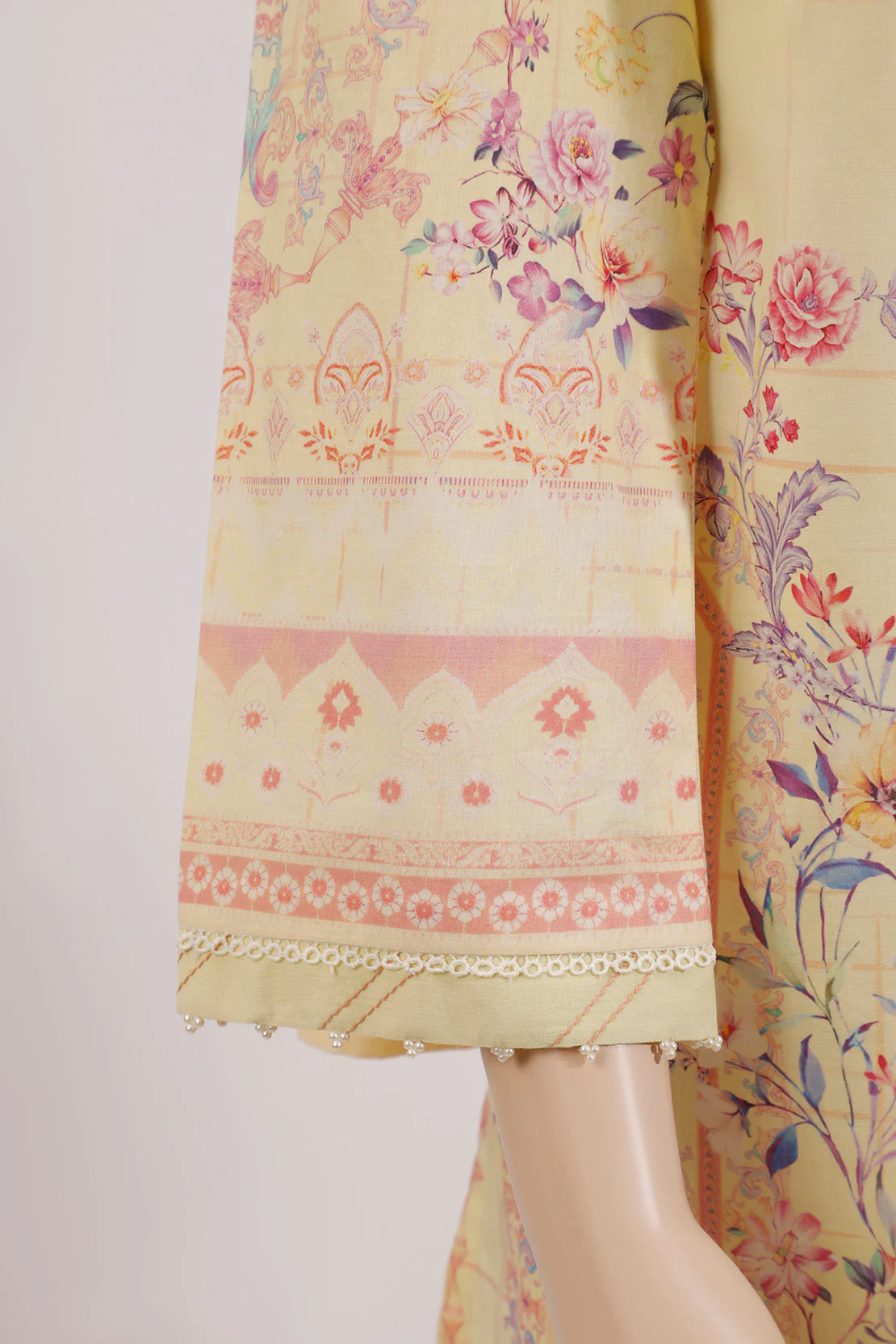 Unstitched Embroidered Lawn Shirt - Image 3