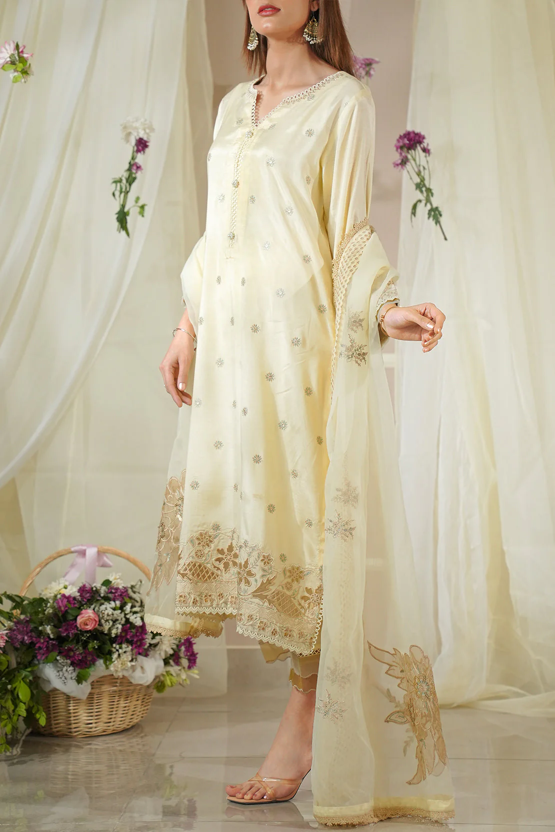 Unstitched Embroidered Raw Silk 3 Piece - Image 4