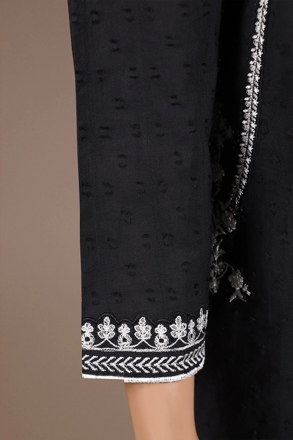 Unstitched Embroidered Self Jacquard 3 Piece - Image 4
