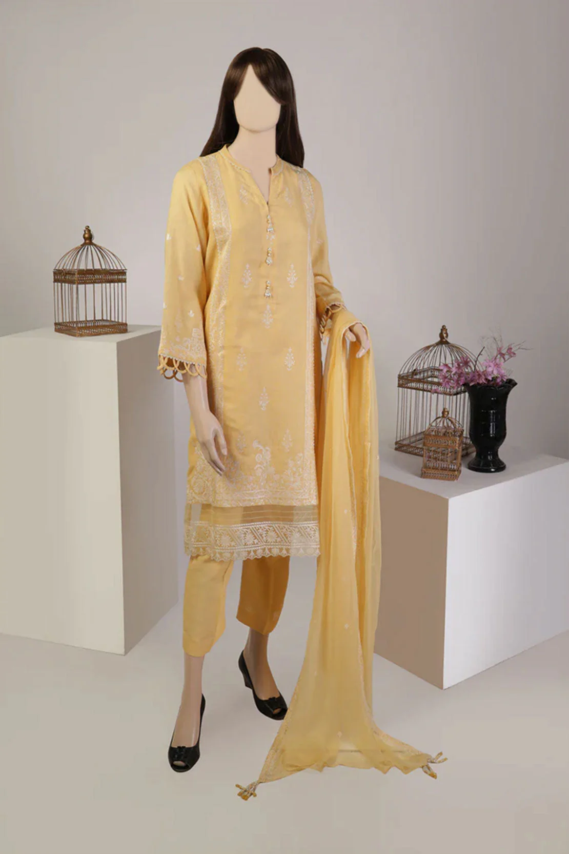 Unstitched Embroidered Self Jacquard 3 Piece With Chiffon Dupatta