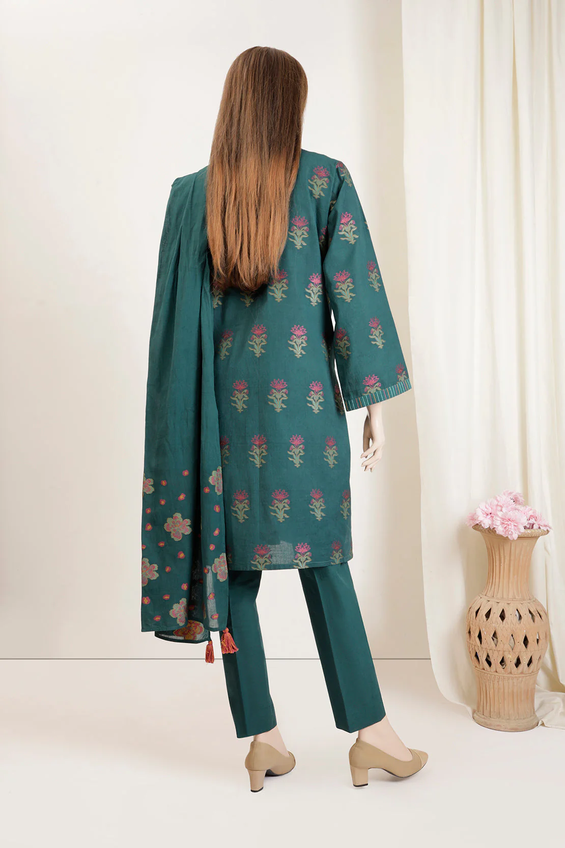 Unstitched Jacquard Cotton 2 Piece (Shirt/Dupatta) - Image 2