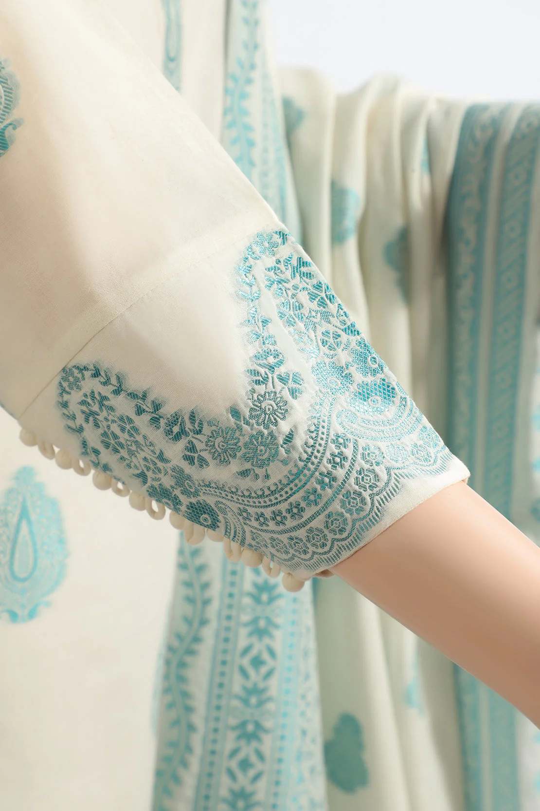 Unstitched Jacquard Cotton 2 Piece (Shirt/Dupatta) - Image 4