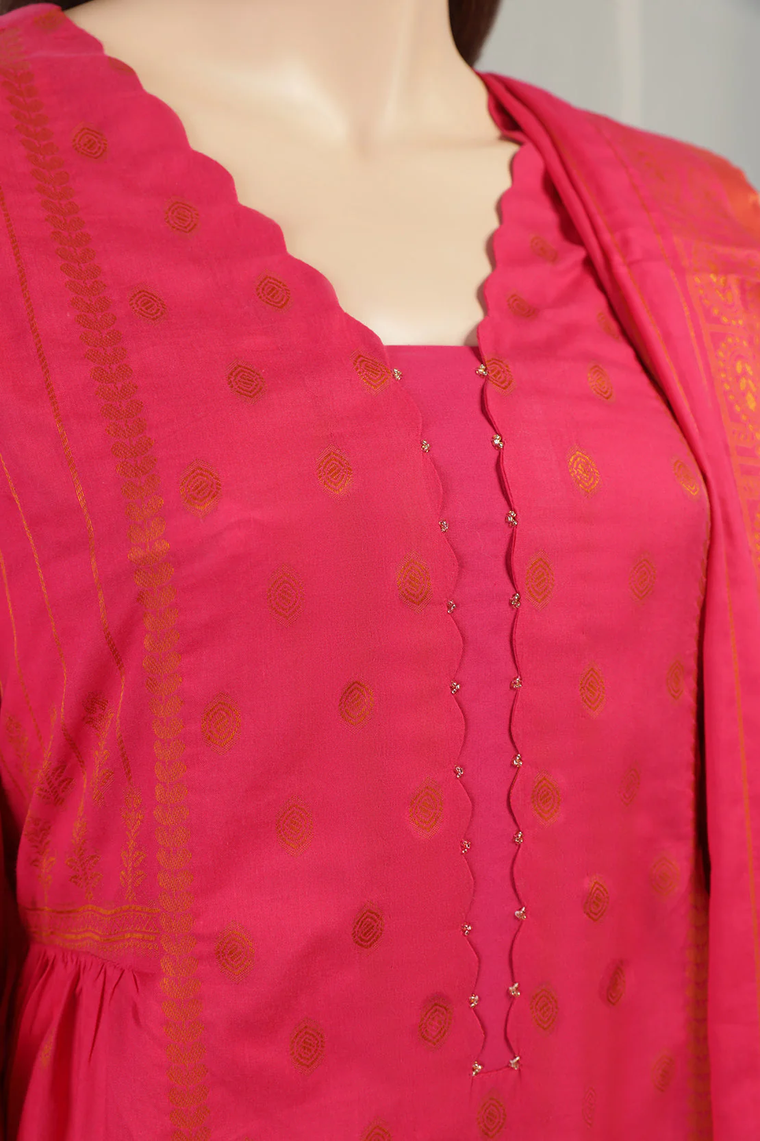 Unstitched Jacquard Cotton 2 Piece (Shirt/Dupatta) - Image 4