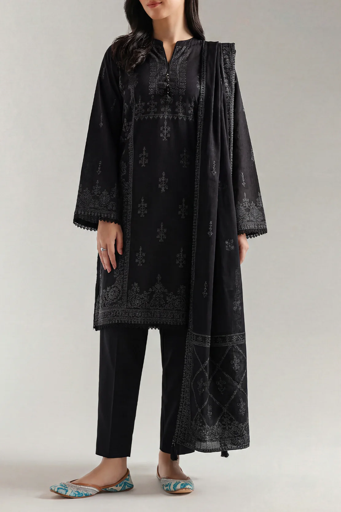 Unstitched Jacquard Cotton 2 Piece (Shirt/Dupatta) - Image 2