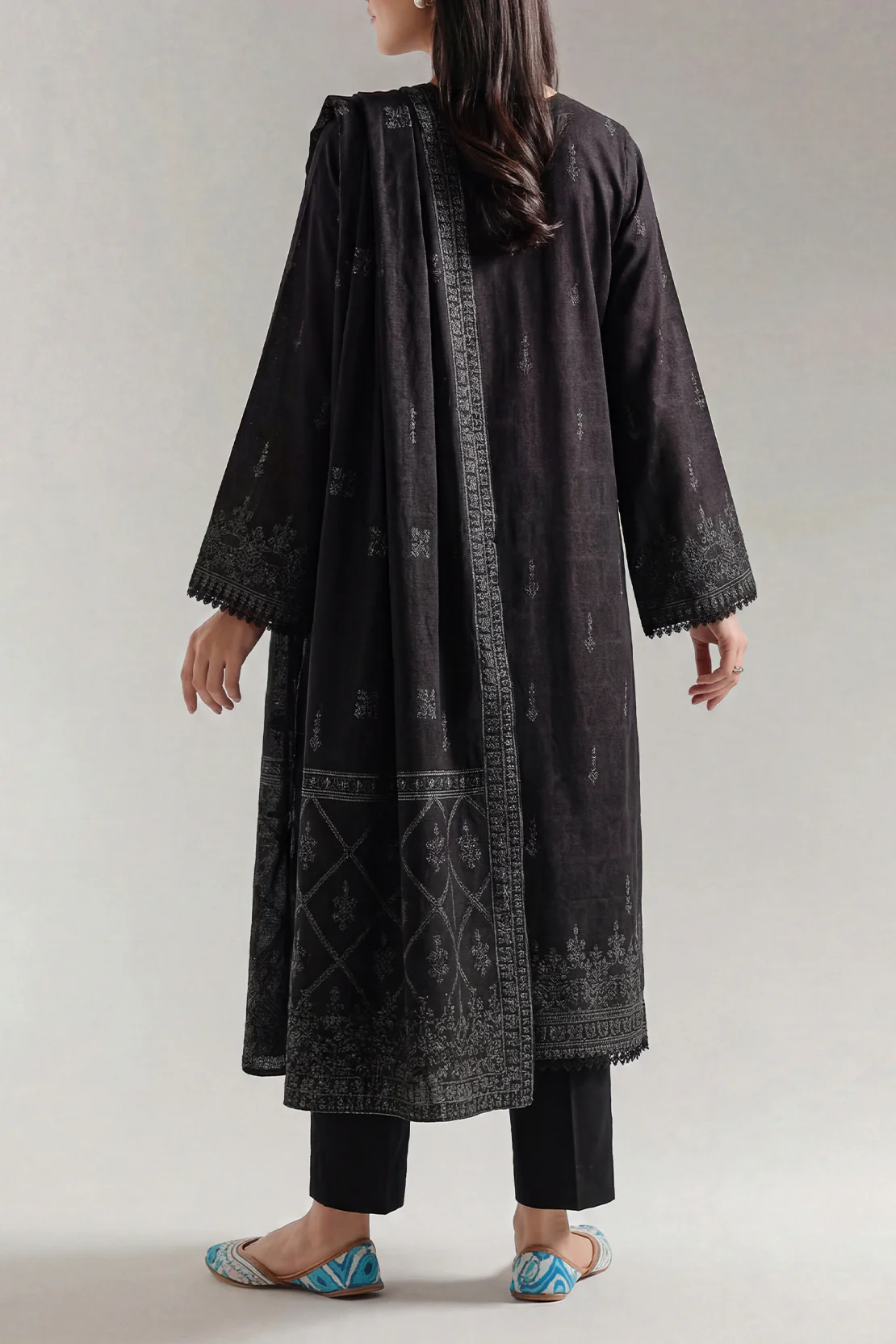 Unstitched Jacquard Cotton 2 Piece (Shirt/Dupatta) - Image 3