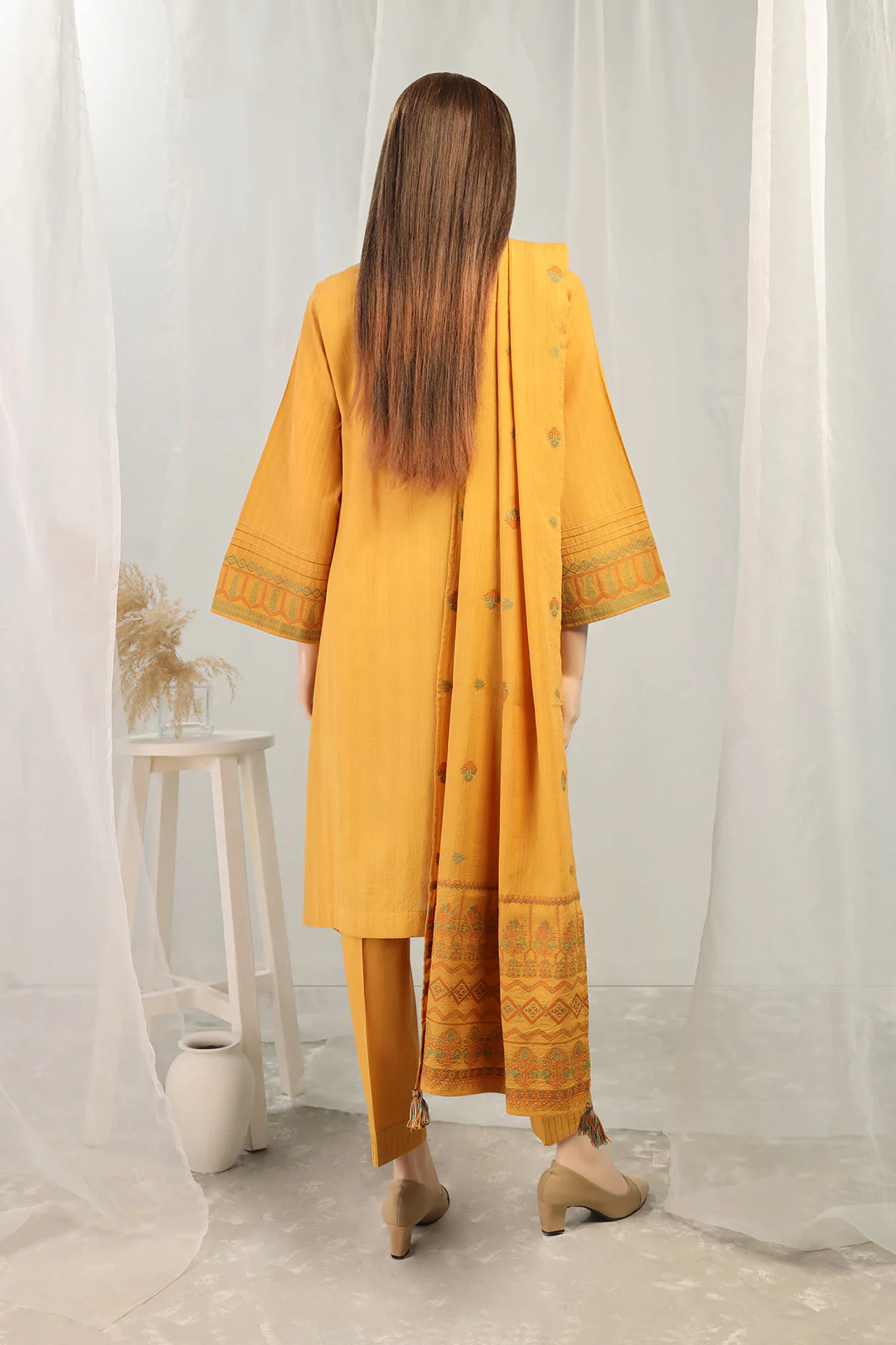 Unstitched Jacquard Cotton 2 Piece (Shirt/Dupatta) - Image 2