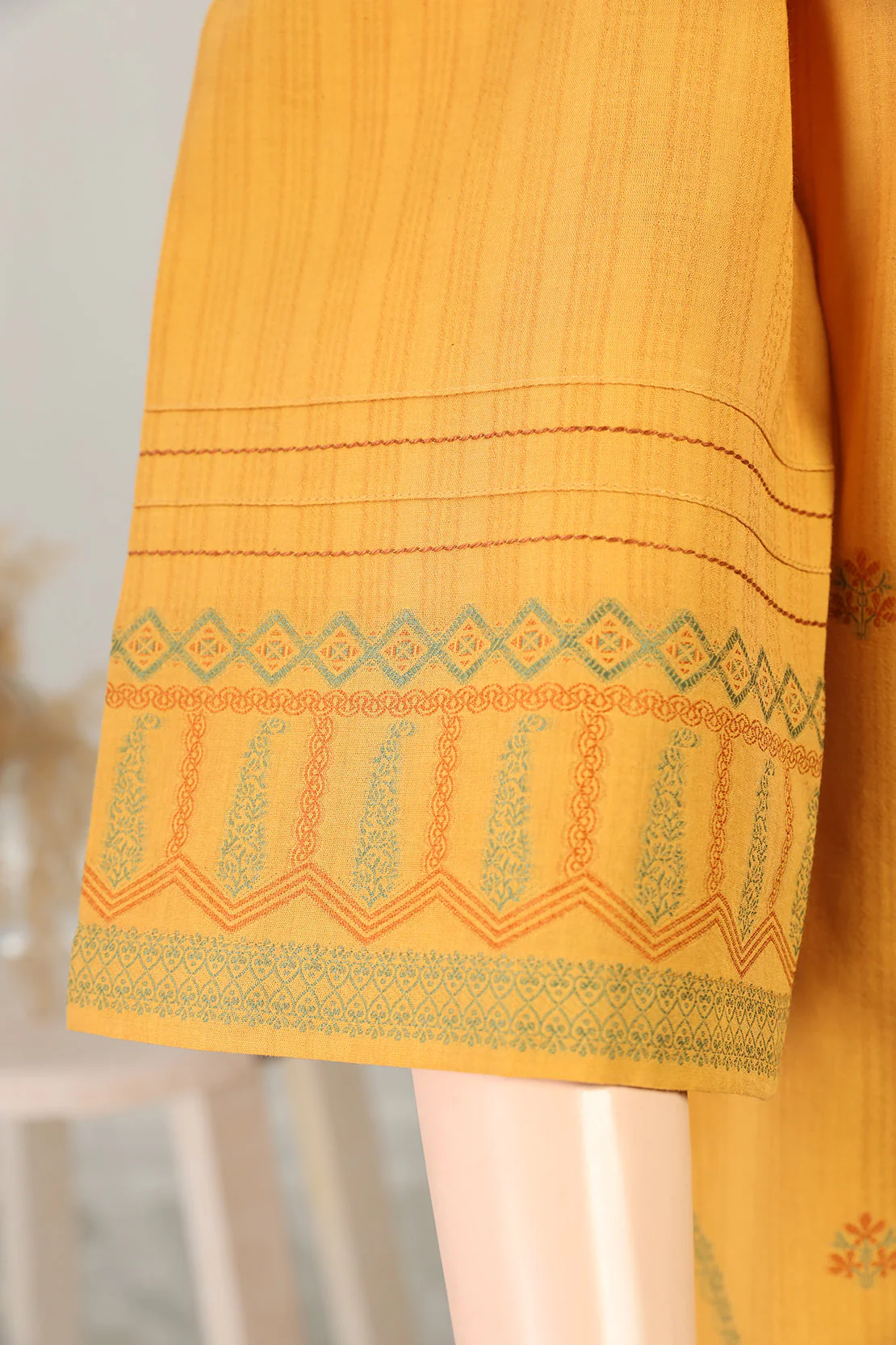 Unstitched Jacquard Cotton 2 Piece (Shirt/Dupatta) - Image 4
