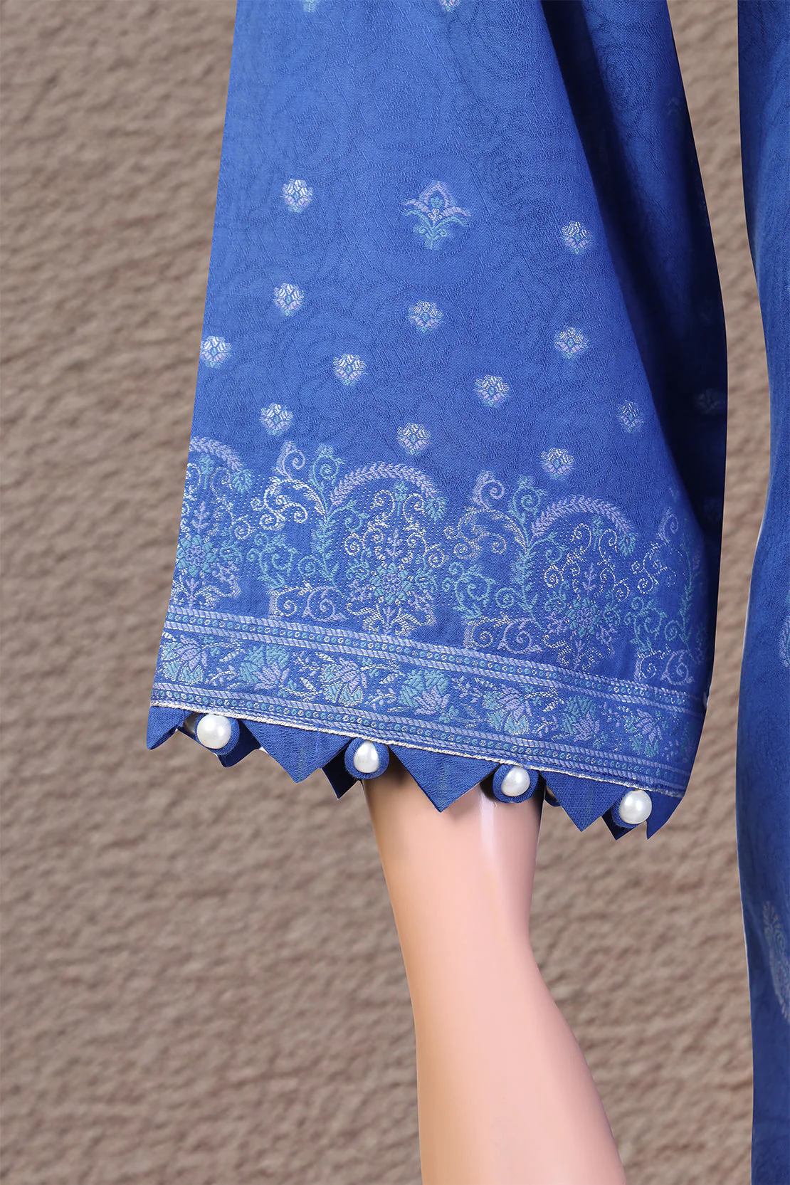 Unstitched Jacquard Cotton 2 Piece (Shirt/Dupatta) - Image 2