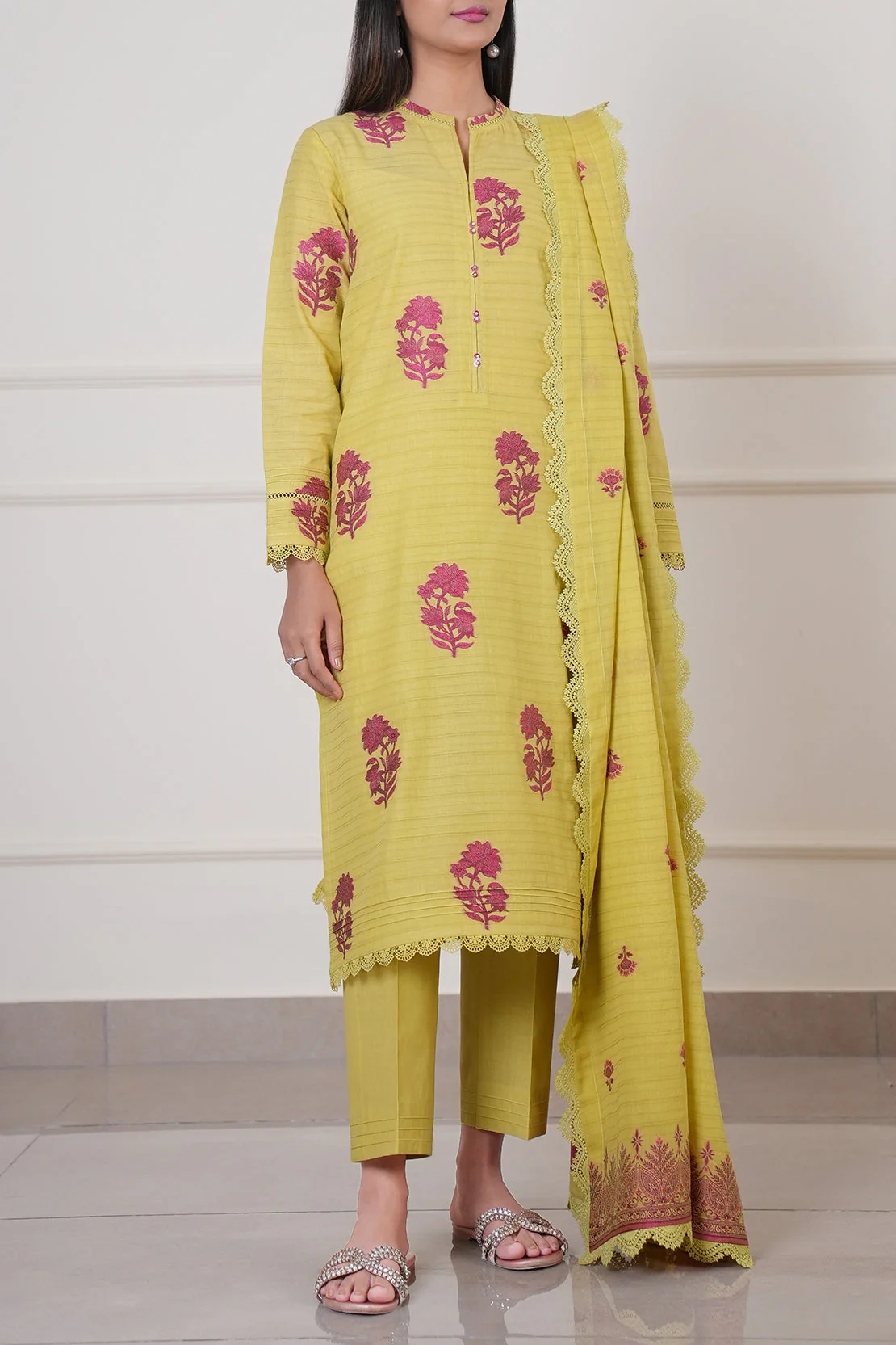 Unstitched Jacquard Cotton 2 Piece (Shirt/Dupatta) - Image 3