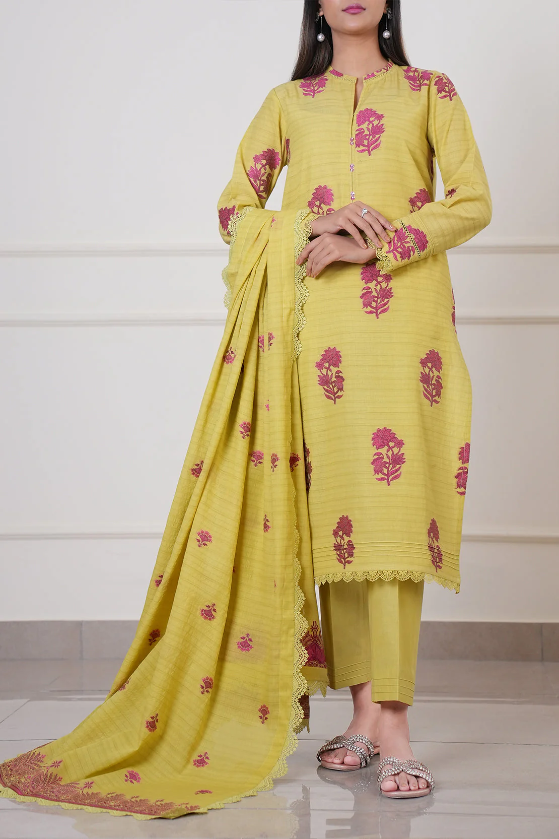Unstitched Jacquard Cotton 2 Piece (Shirt/Dupatta) - Image 4