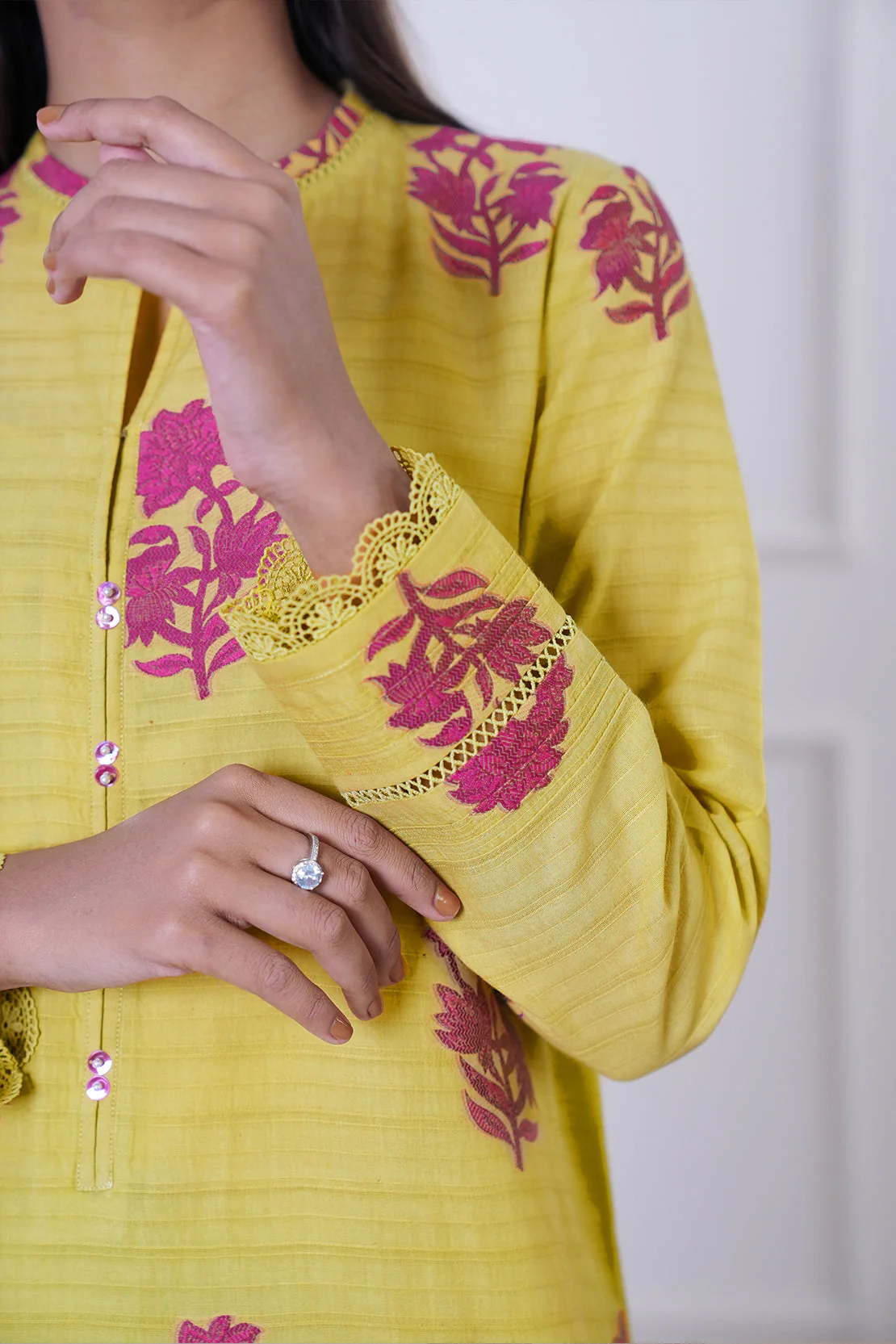 Unstitched Jacquard Cotton 2 Piece (Shirt/Dupatta) - Image 8