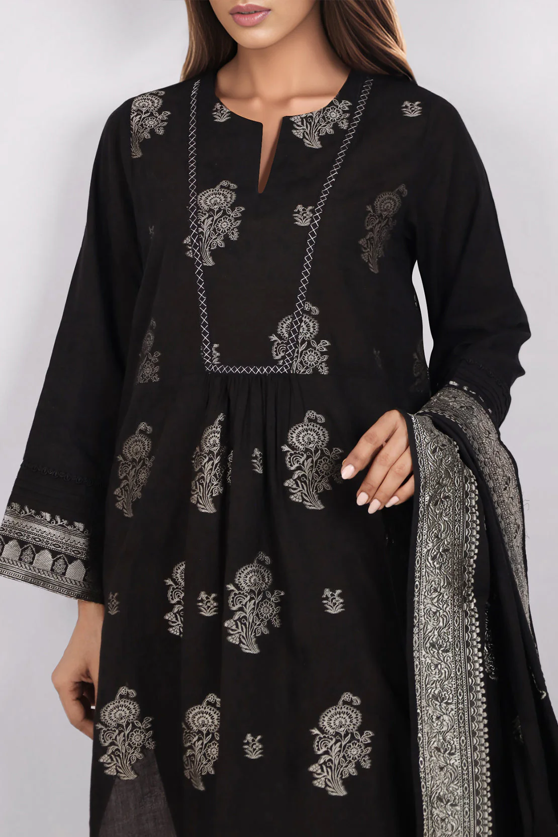 Unstitched Jacquard Cotton 2 Piece (Shirt/Dupatta) - Image 2