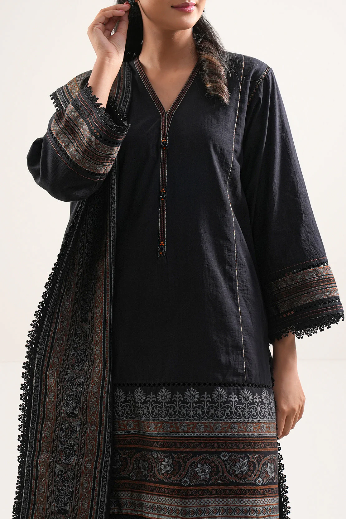 Unstitched Jacquard Cotton 2 Piece (Shirt/Dupatta) - Image 2
