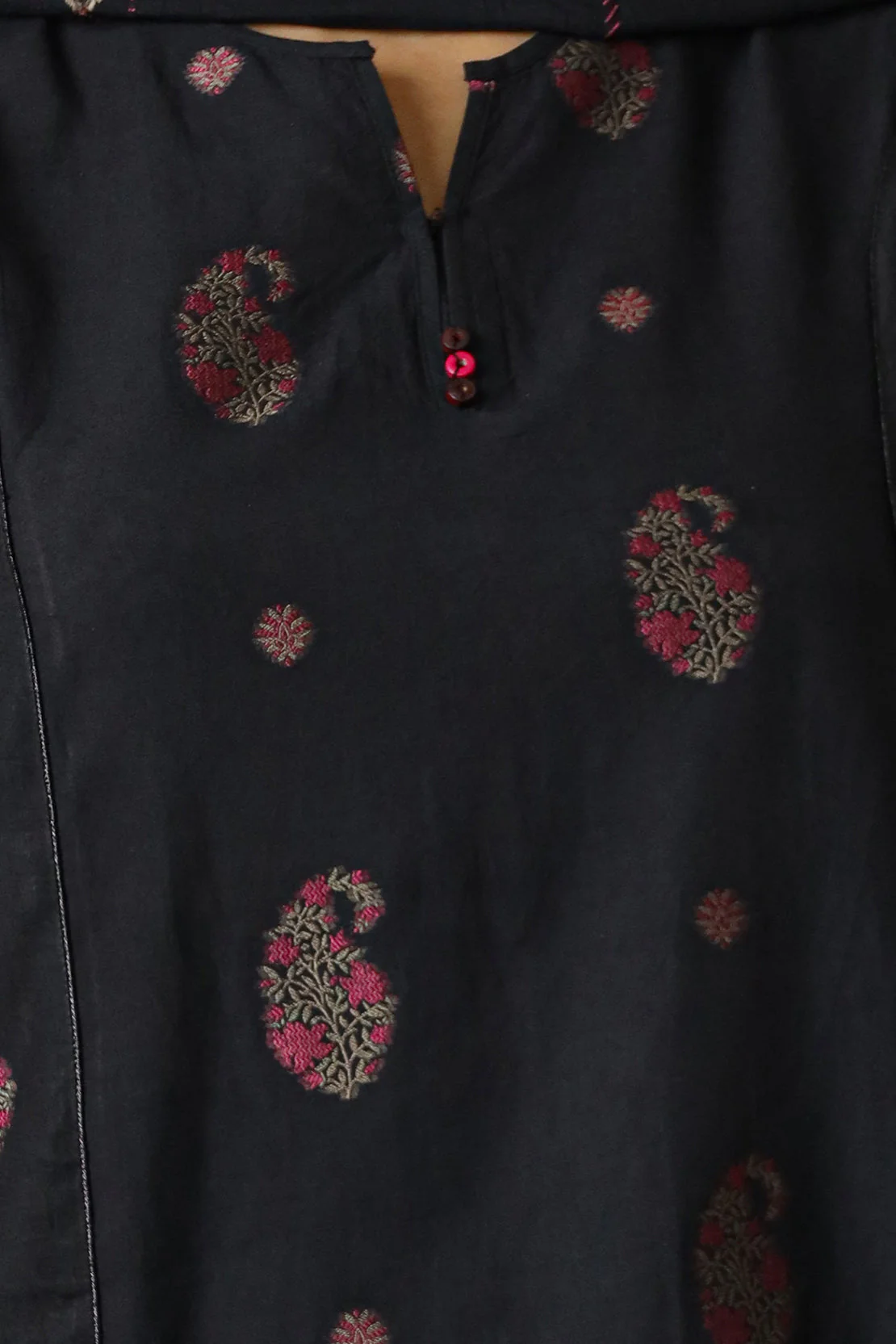 Unstitched Jacquard Cotton 2 Piece (Shirt/Dupatta) - Image 3