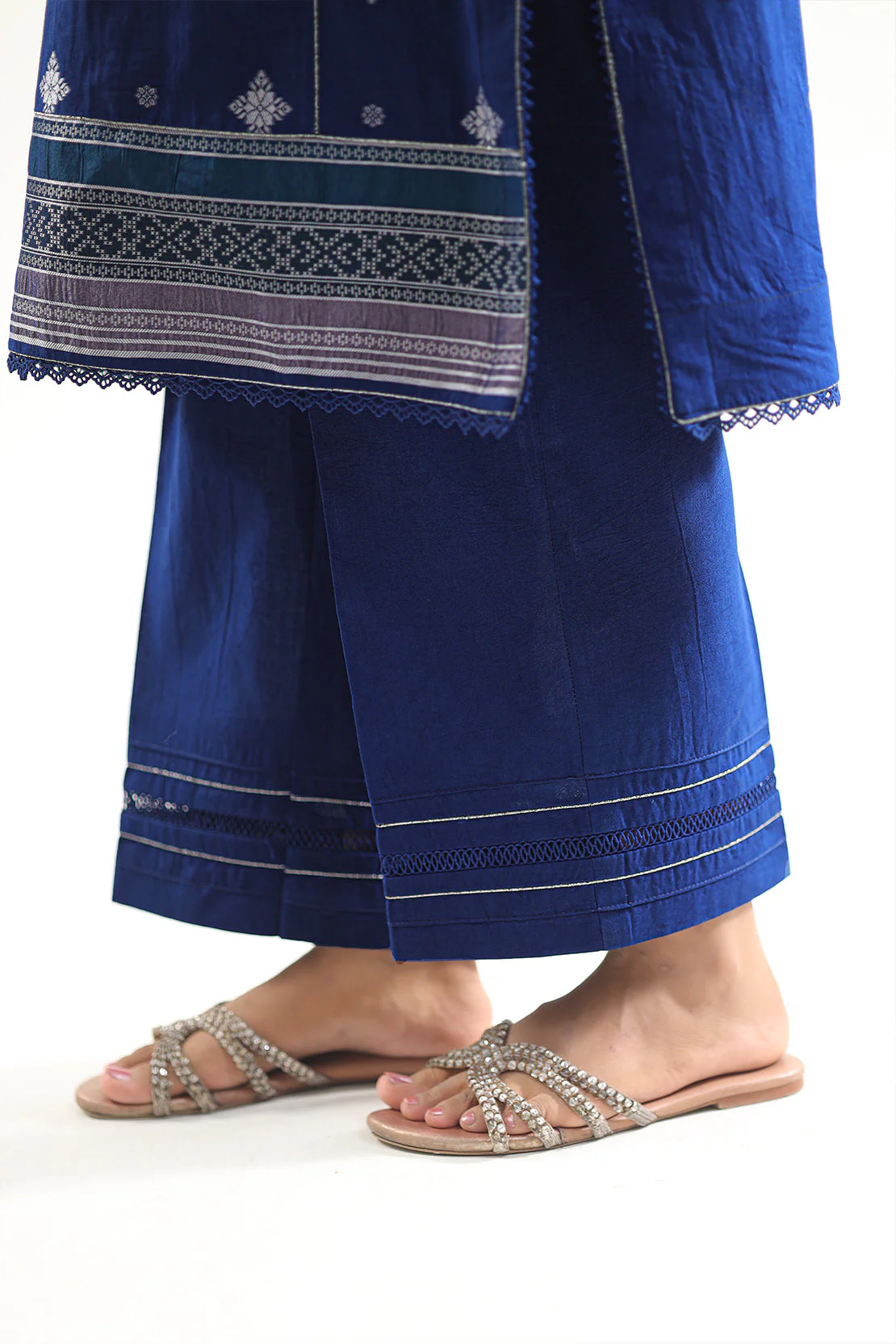 Unstitched Jacquard Cotton 2 Piece (Shirt/Dupatta) - Image 5