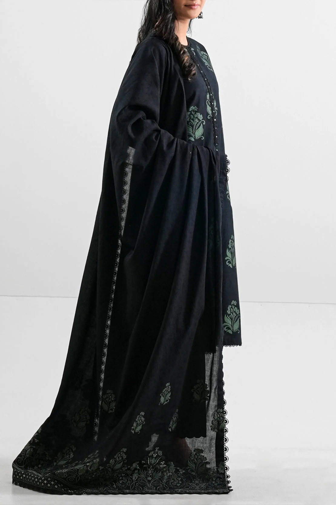 Unstitched Jacquard Cotton 2 Piece (Shirt/Dupatta) - Image 3