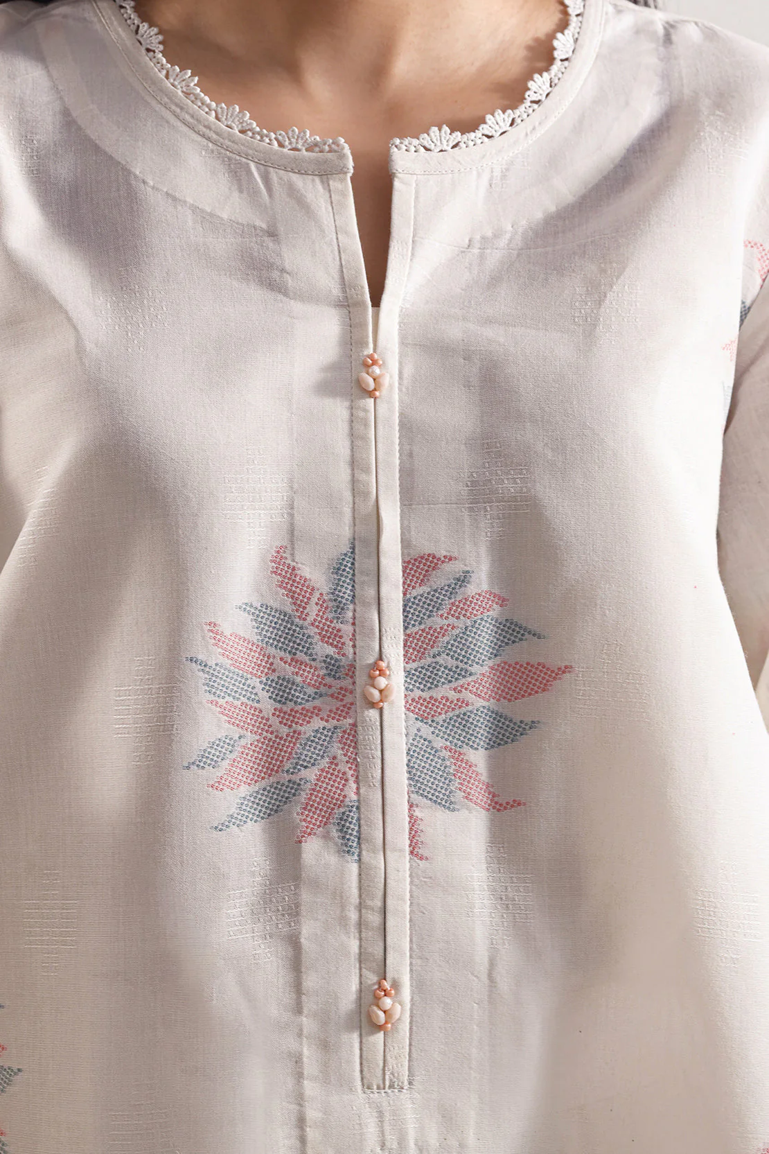 Unstitched Jacquard Cotton 2 Piece (Shirt/Dupatta) - Image 4