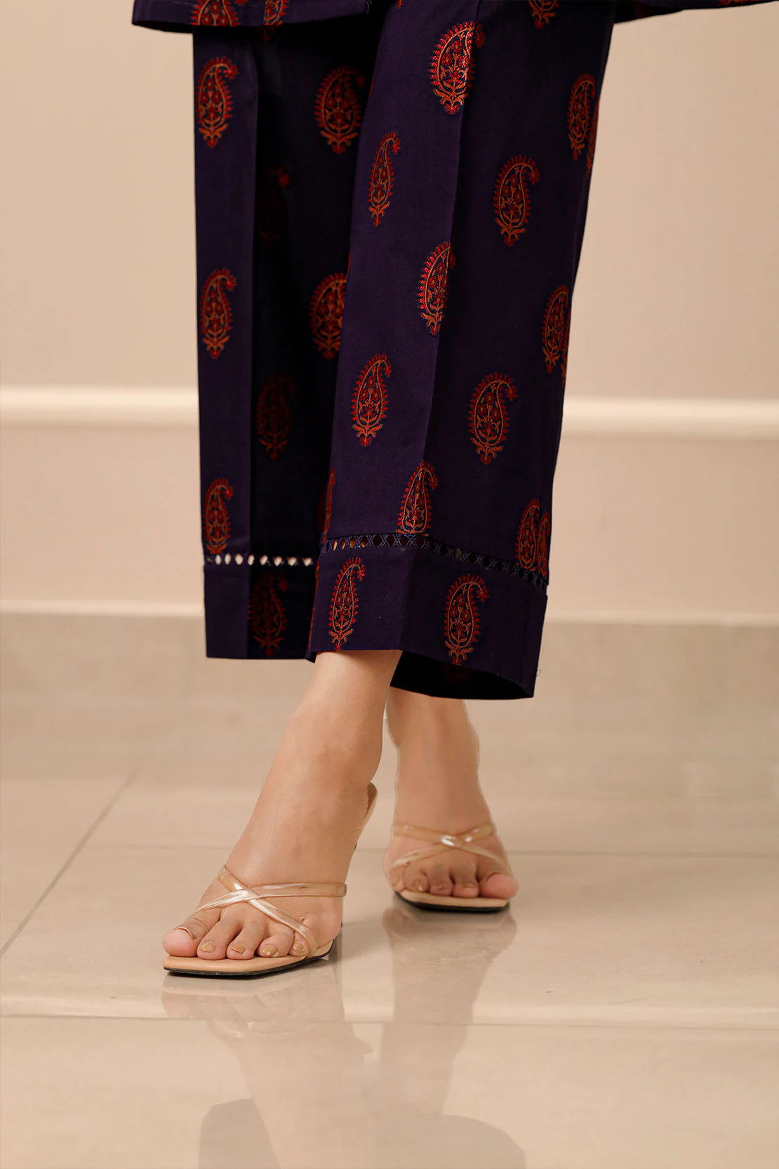 Unstitched Jacquard Cotton 2 Piece (Shirt/Trouser) - Image 10