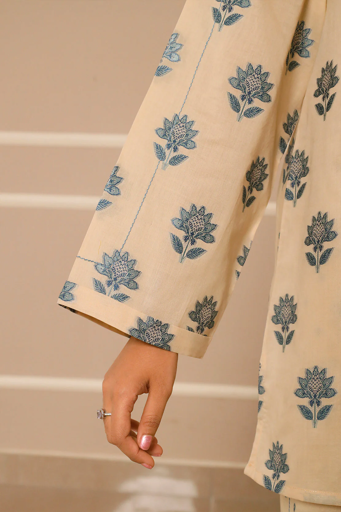Unstitched Jacquard Cotton 2 Piece (Shirt/Trouser) - Image 7