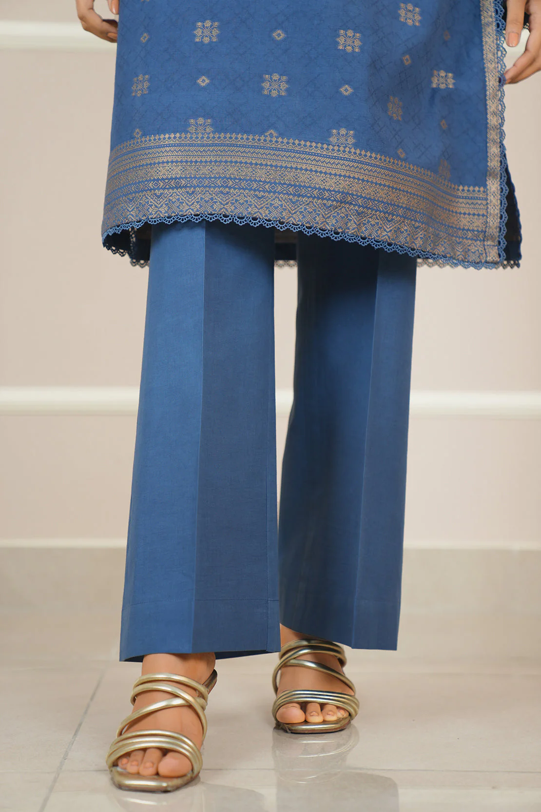 Unstitched Jacquard Cotton 2 Piece (Shirt/Trouser) - Image 9