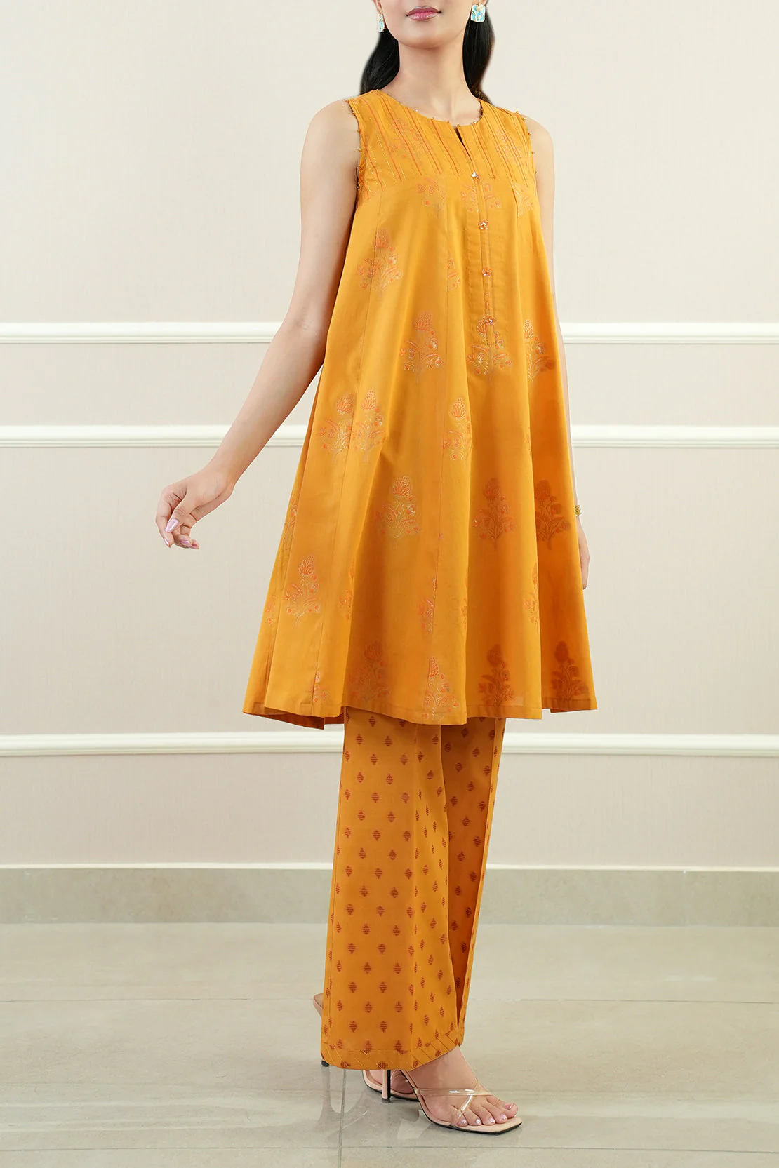 Unstitched Jacquard Cotton 2 Piece (Shirt/Trouser) - Image 2