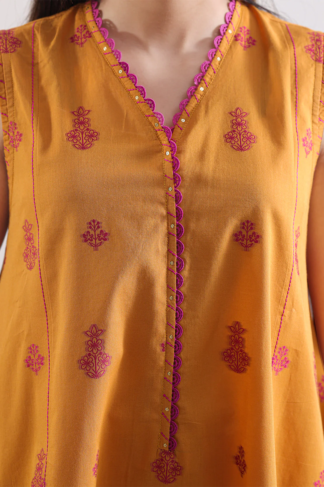 Unstitched Jacquard Cotton 2 Piece (Shirt/Trouser) - Image 4
