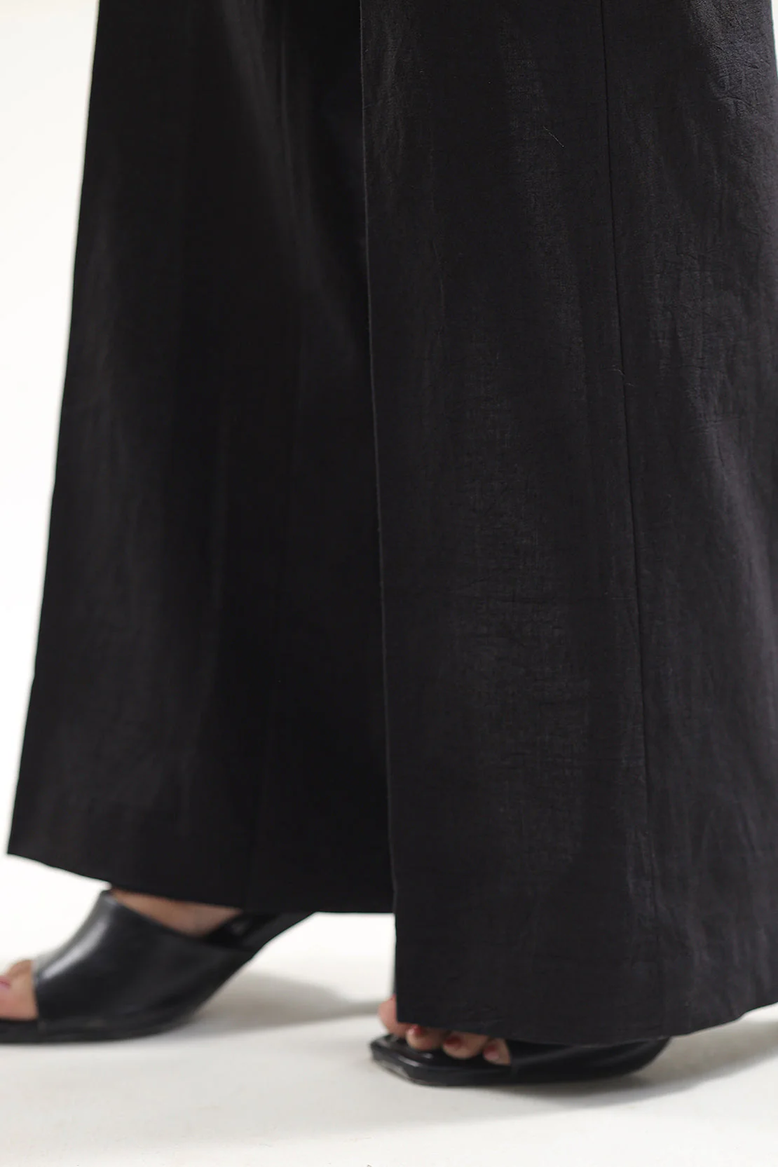Unstitched Jacquard Cotton 2 Piece (Shirt/Trouser) - Image 5