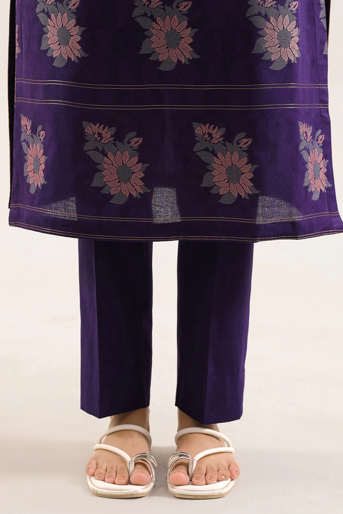 Unstitched Jacquard Cotton 3 Piece - Image 4