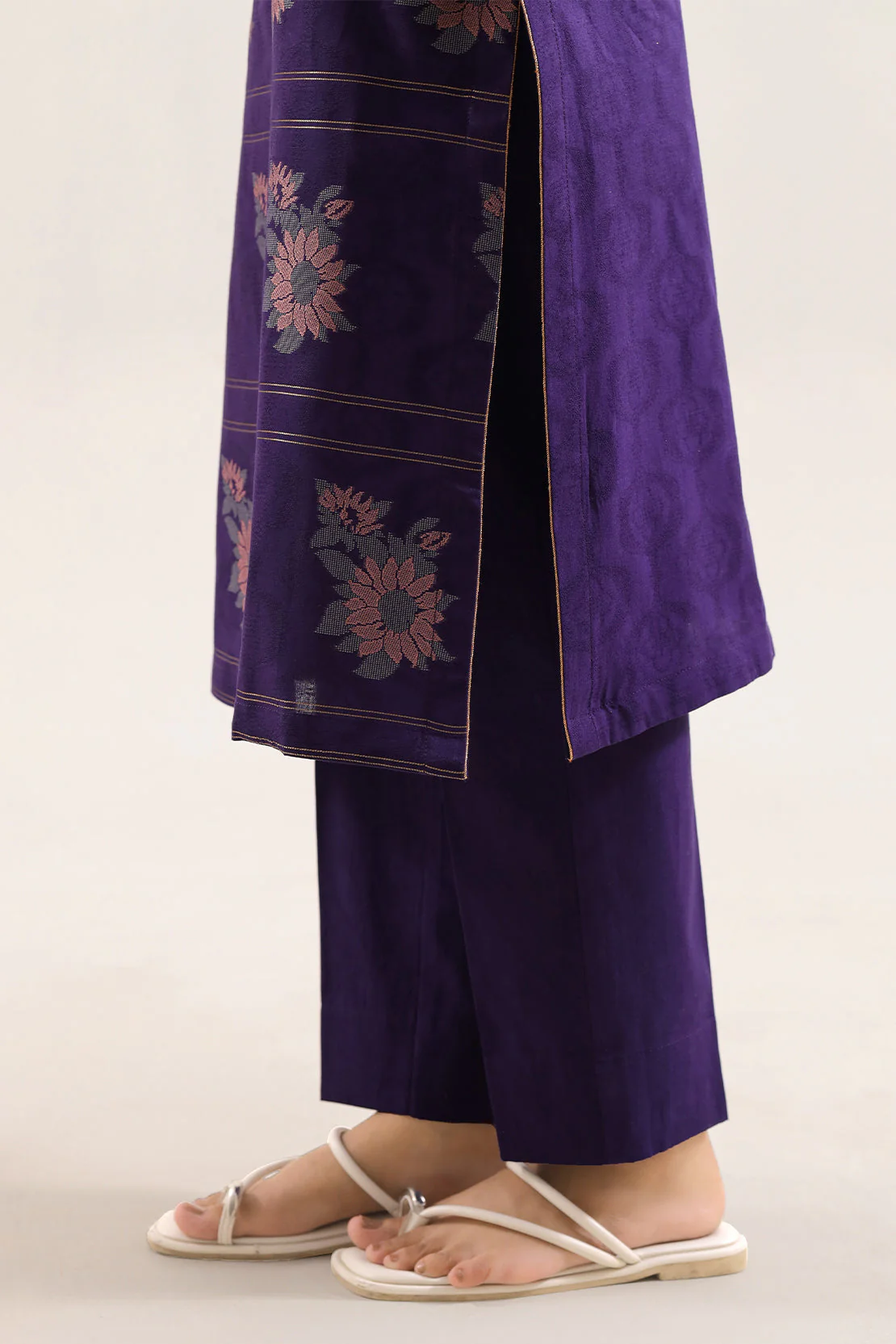 Unstitched Jacquard Cotton 3 Piece - Image 5
