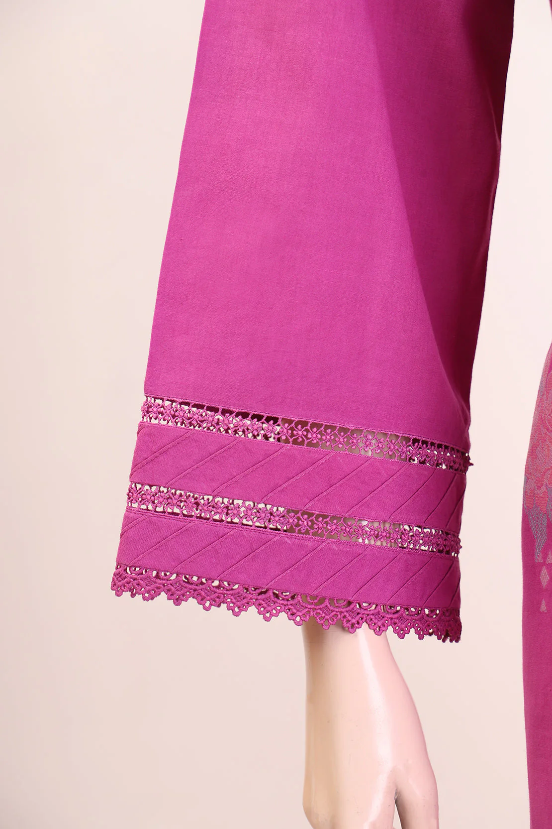 Unstitched Jacquard Cotton 3 Piece - Image 4