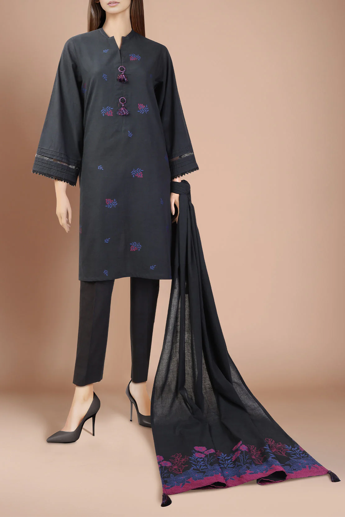 Unstitched Jacquard Cotton 3 Piece - Image 2