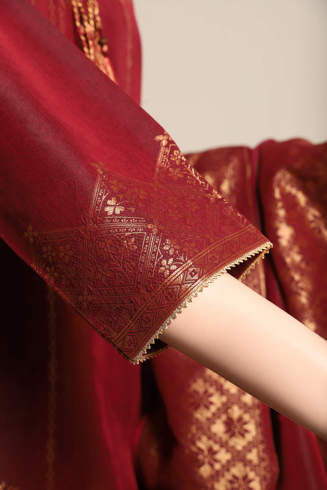 Unstitched Jacquard Cotton 3 Piece - Image 4