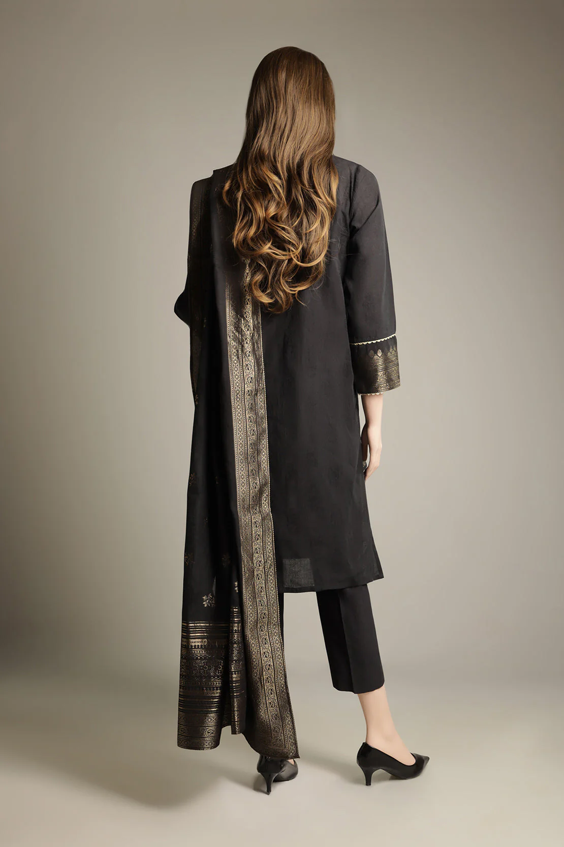 Unstitched Jacquard Cotton 3 Piece - Image 2