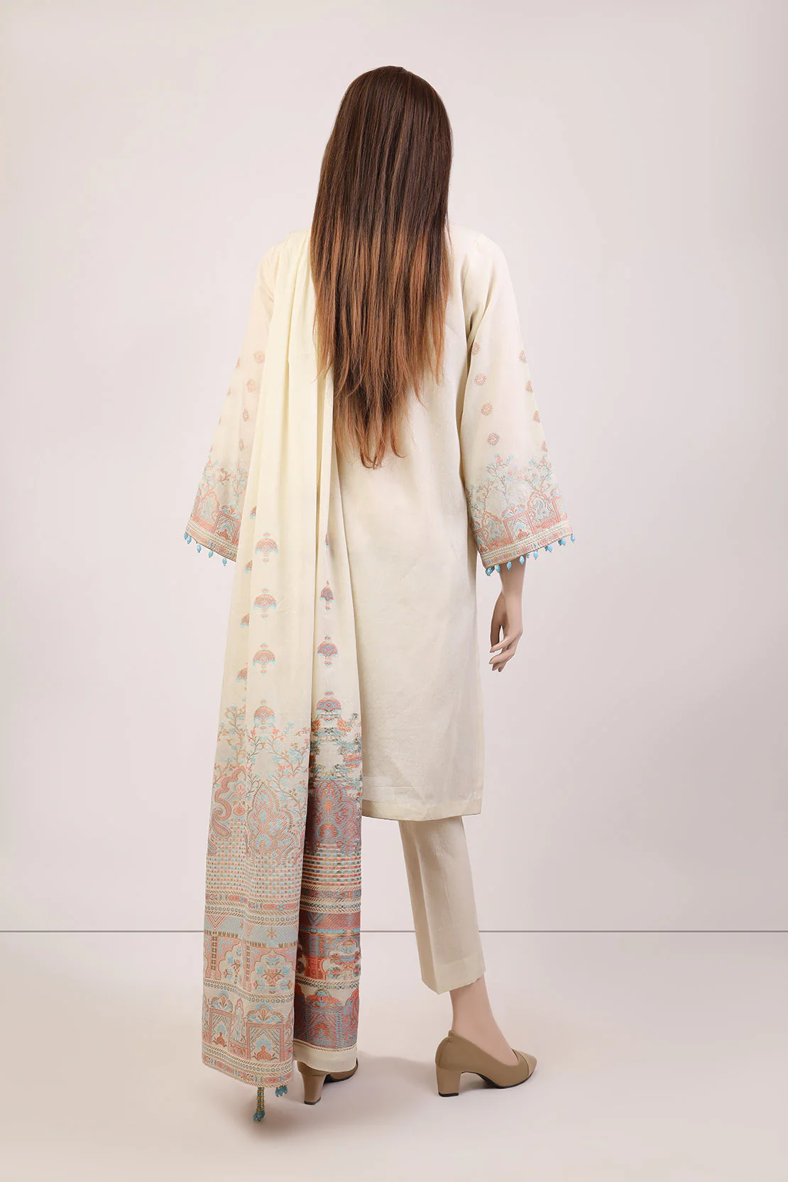 Unstitched Jacquard Cotton 3 Piece - Image 2