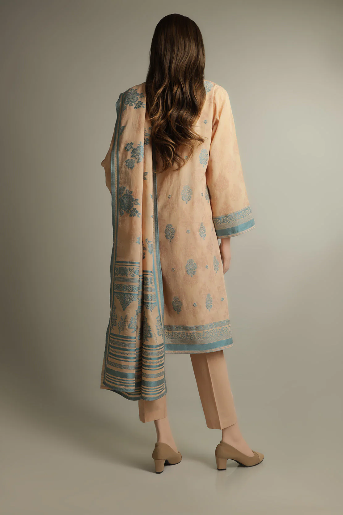 Unstitched Jacquard Cotton 3 Piece - Image 2