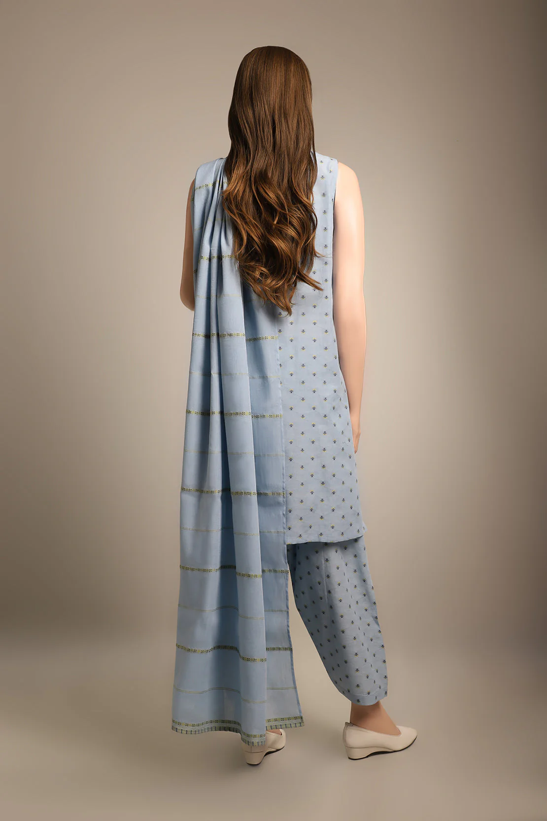 Unstitched Jacquard Cotton 3 Piece - Image 2