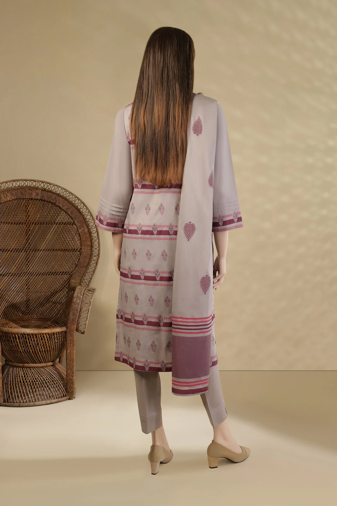 Unstitched Jacquard Cotton 3 Piece - Image 2