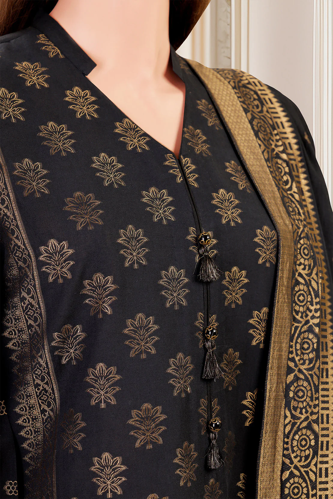 Unstitched Jacquard Cotton 3 Piece - Image 3