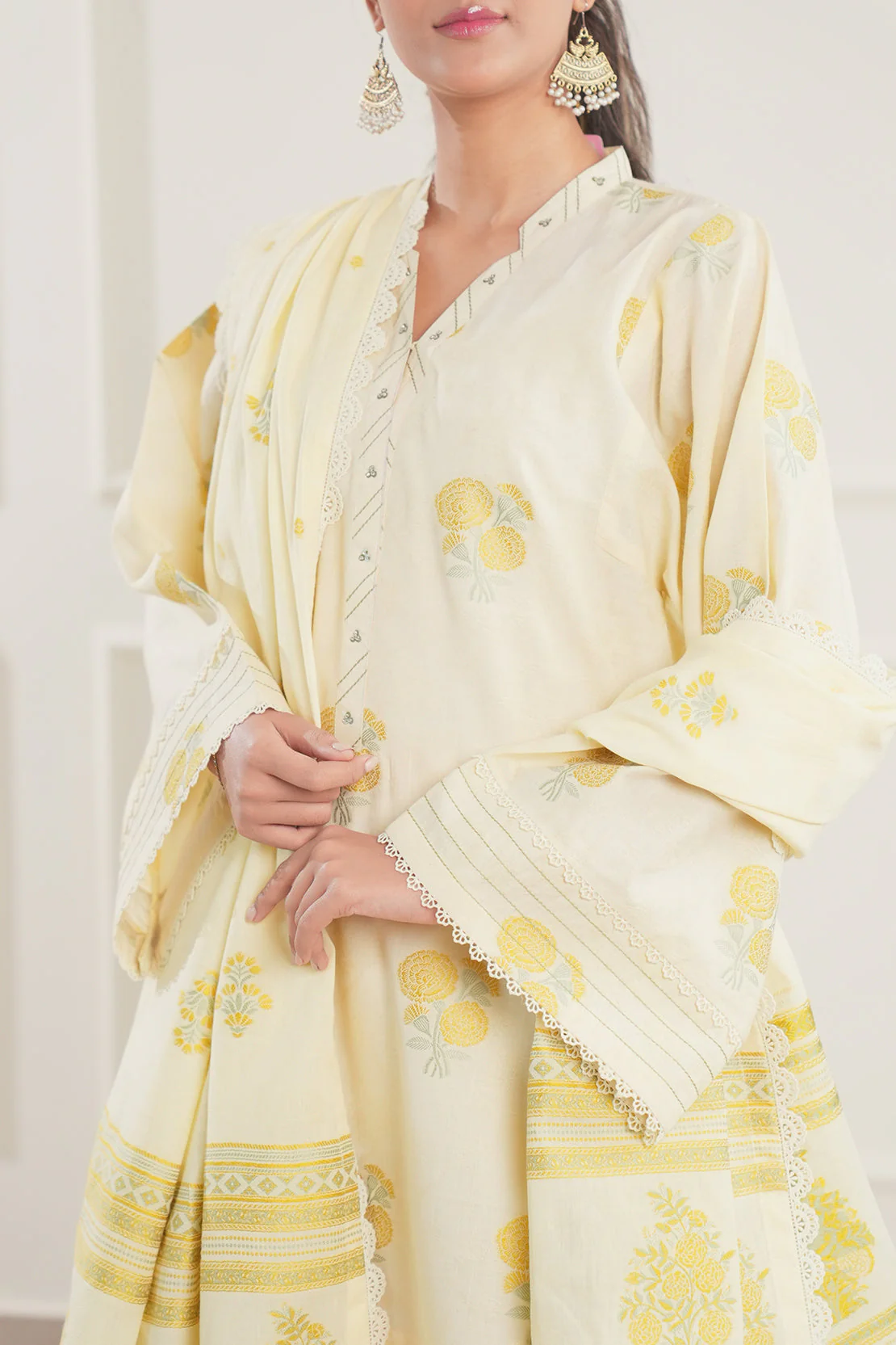 Unstitched Jacquard Cotton 3 Piece - Image 5